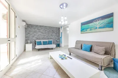 Seaside Gallipoli Modern Villa for 8