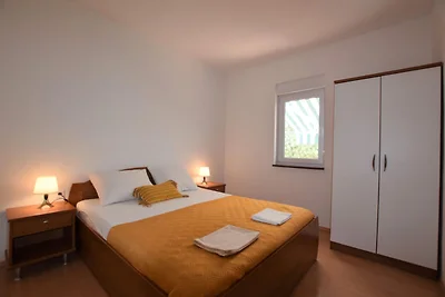 Ferienhaus mit privater Terrasse in...