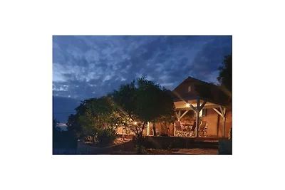 Hütte in Veli Losinj mit Schwimmbecken