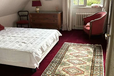 Steinhaus in St Malo nahe Sandstrand