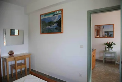 Srima Stay – Schritte zum Sandstrand