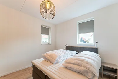 Modernes Ferienhaus in Strandnähe