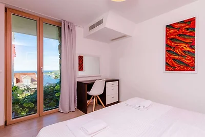 Villa Art Gallery - Six Bedroom Villa with Te...