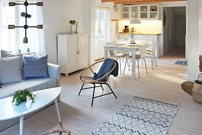 6 Personen Ferienhaus in Hallabro