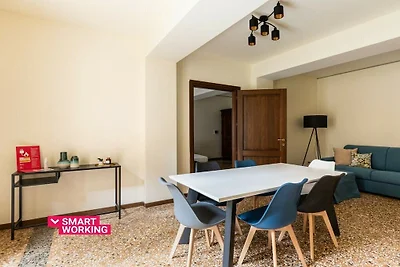 Wohnung in Bologna mit Parken