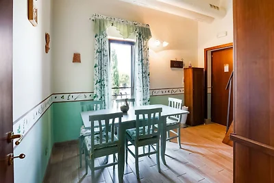 Splendido Agriturimo immerso nel verde a due ...