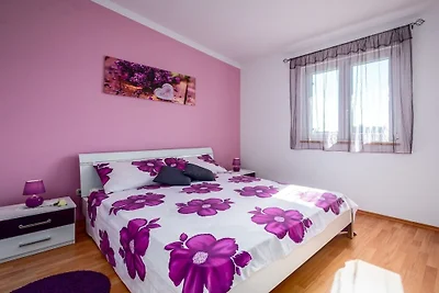 Ferienhaus in Barban mit Schwimmbecken