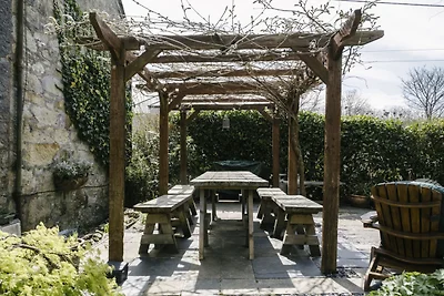 Cottage nel tranquillo villaggio di Sticker, ...