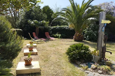 Bretagne Escape mit Garten