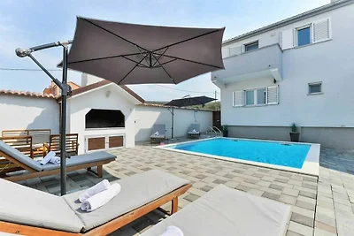 Villa mit 1 Schlafzimmer
