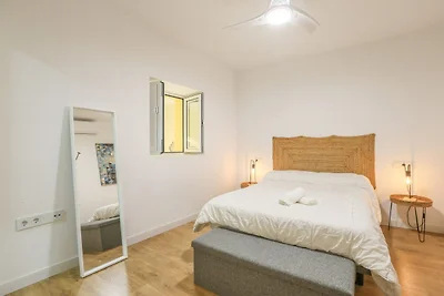 Villa Claudia - Apartment In Sevilla.