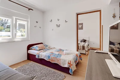 Ferienhaus in Jasenice Rovanjska