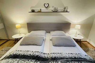 Rustic and Radiant Retreat Apartments with Te...