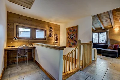 Traditional Chalet close to Flegere Lift...