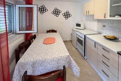 Holiday Home Aurora - Three bedroom Holiday...