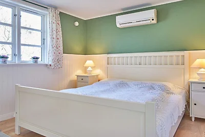 4 Personen Ferienhaus in Rønne-By Traum
