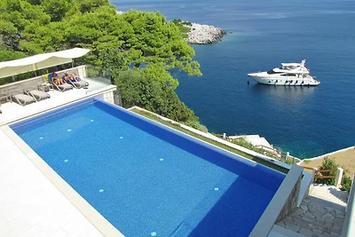 Villa Mirosa-Quadruple Room with Terrace ( 1...
