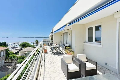 Appartement in Cannes vlakbij de haven van Mo...