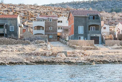 Cozy Apartments in Zadar with Sea and Mountai...