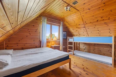 Komfortables Ferienhaus mit Kamin, Bobolin