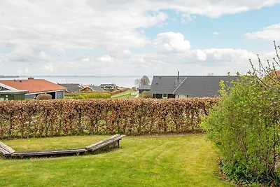6 Personen Ferienhaus in Sjølund