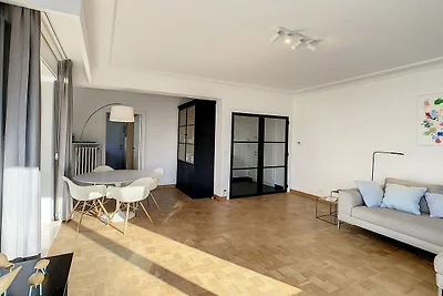Erdgeschosswohnung in der Nähe der Ufermauer