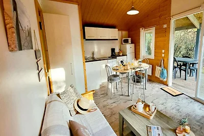 Insel-Cottage mit Pool und Terrasse