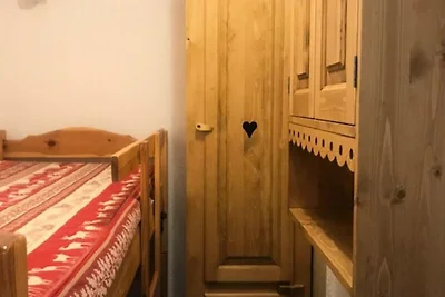 BERGSTIL FÜR DIESE 2-ZIMMER-WOHNUNG FÜR 4 PER...