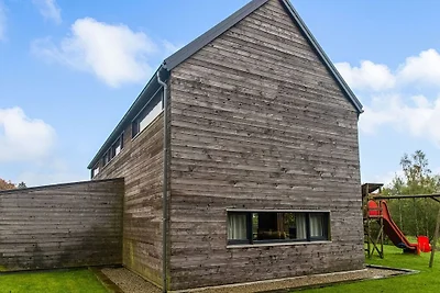 Schönes Ferienhaus in Waimes mit Sauna