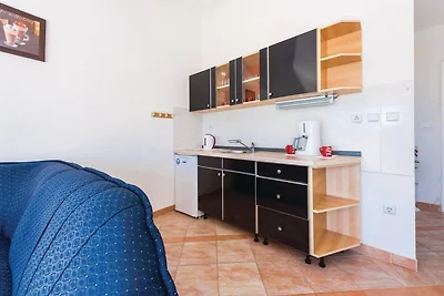 Wohnung, 350 m vom Strand Ponga entfernt