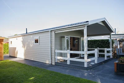 Chalet mit Veranda in der Nähe der Veluwe