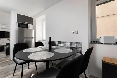 Apartments Nikoleta & Susanne - Duplex One Be...
