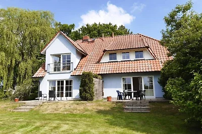 Ferienwohnungen Blaues Haus, Putbus