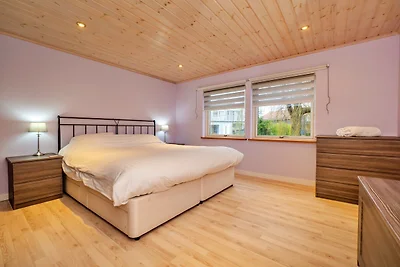 Eco Norfolk Golf Lodge con piscina