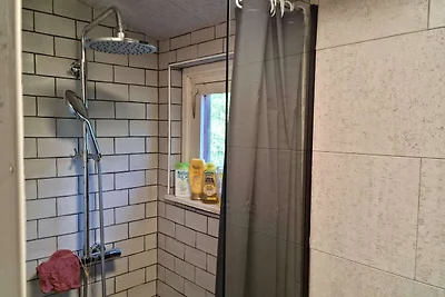 Ruhig gelegenes Chalet in Geel mit Garten