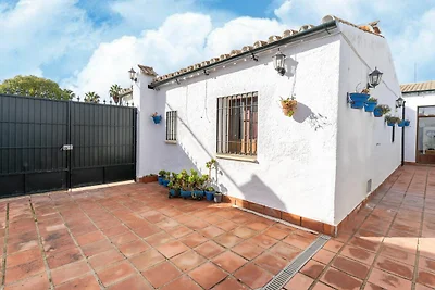 Studio in Spanien mit Pool und Garten