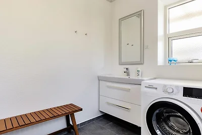 5 Personen Ferienhaus in Væggerløse