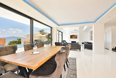 Villa in Kalkan met zwembad
