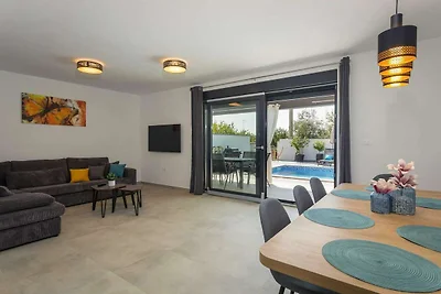 Villa Bavaria mit Pool, Whirlpool,...
