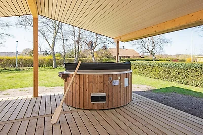 Renoviertes Ferienhaus in Juelsminde -- By Tr...