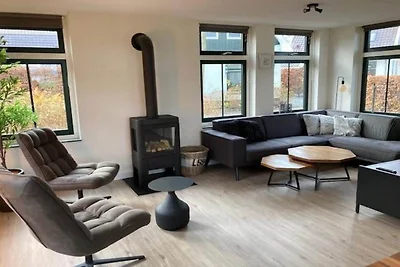 Renoviertes Chalet in Schoorl mit Garten