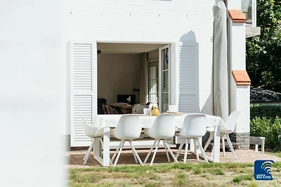 Wohnung in De Haan mit Garten