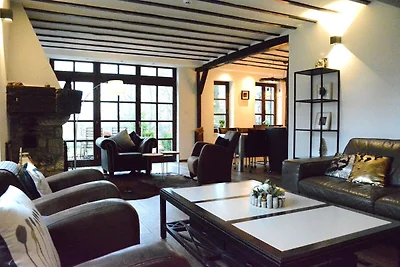 Geräumiges Ferienhaus in Malmedy mit Sauna