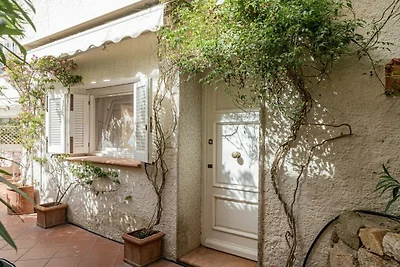 Wohnung in Porto Rotondo mit Terrasse