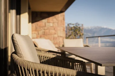 Fattoria a Lana con barbecue e Wi-Fi