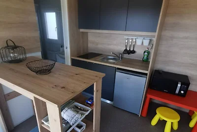 Classic Two Bedroom Mobile Home with Sea View...
