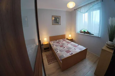 Zweistöckiges Ferienhaus mit privatem Garten