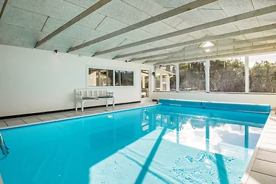 Luxuriöses Refugium mit Pool
