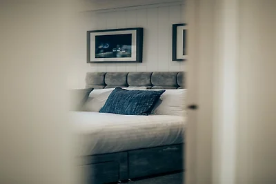 Belvilla Russel Court Hotel | Standard Triple