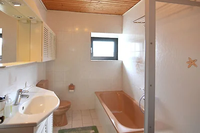 Wohnung in Silbecke mit Pool und Wald